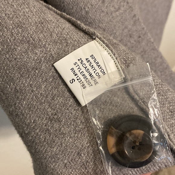 Carly Jean Los Angeles “London” Sweater Coat - Picture 5 of 5